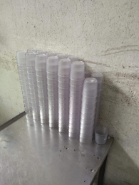 150 plastic cups